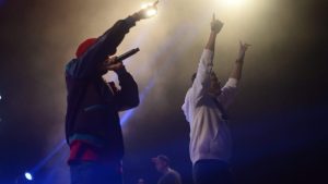 ¡Fue un éxito! Este fue el momento más icónico del concierto de Ángel y Khriz