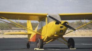 Mueren dos personas al caer una avioneta en vecindario de Nueva Jersey