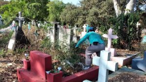 Alcaldía exhumará 500 osamentas en cementerio de Santa Ana a partir de octubre