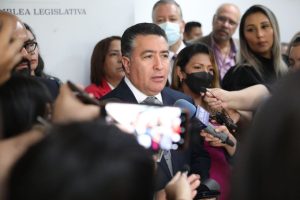 Portillo Cuadra: "Anuncio de reelección de Bukele es para ocultar el problema financiero en el que está metido"