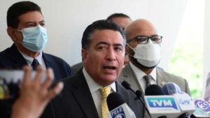 "Prometieron suprimir las camionetas de lujo", pero diputados de Nuevas Ideas las ocupan, dice Portillo Cuadra