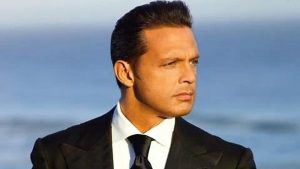 Luis Miguel estaría en planes de casarse con su comadre Paloma Cuevas