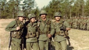 General retirado comparte su versión del conflicto salvadoreño en libro biográfico