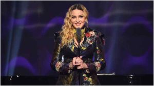 Madonna confiesa que se arrepiente de haberse casado dos veces