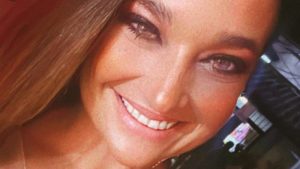 María Elisa Parker felicita a su hermana por su cumpleaños