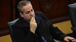 Auerbach es retirado de la Comisión de Reformas Electorales tras críticas a Nuevas Ideas y proceso sancionatorio de GANA
