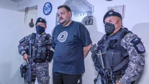 Capturan a seis personas vinculadas a publicaciones de la cuenta "El Comisionado" en redes sociales