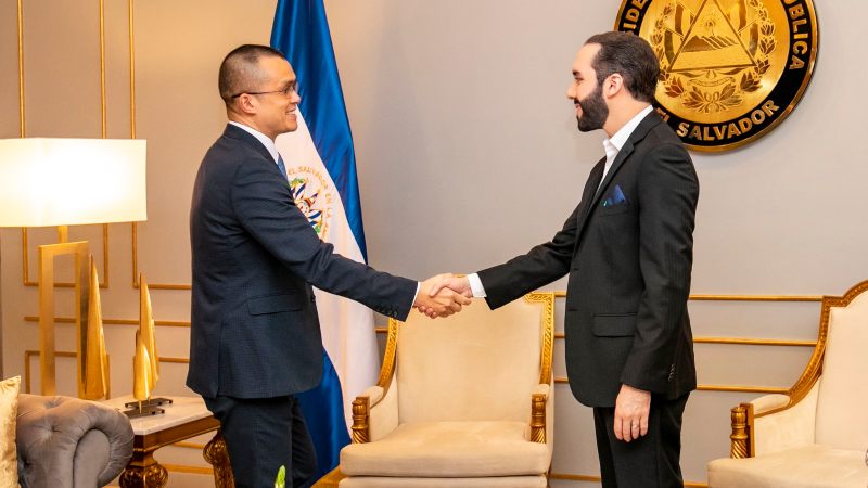 Changpeng Zhao con Nayib Bukele