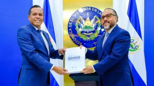 Presupuesto 2023 es opaco e insostenible, dice la oposición