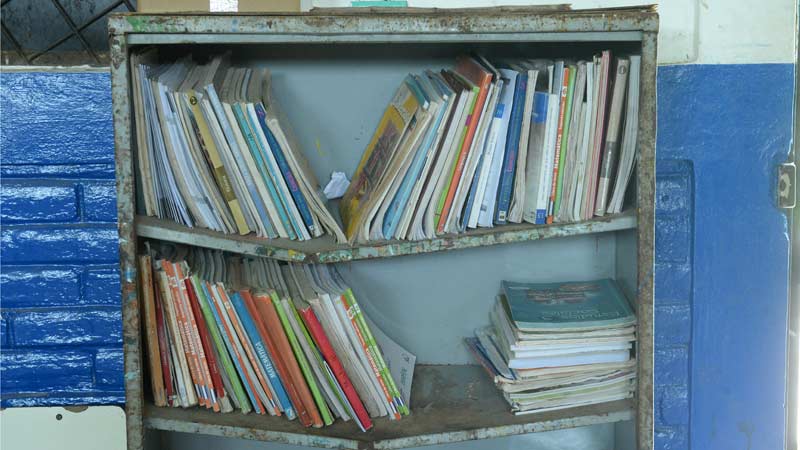 escuela-caserio-veracruz-san-juan-opico-libros-034