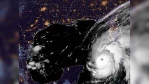 El huracán Ian toca tierra en Cuba con categoría 3 y amenaza a Florida con intensificar su fuerza