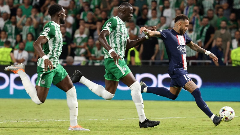 Imagen de referencia del Maccabi Haifa, en un partido pasado de Champions League ante el PSG de Neymar y compañía. Foto EDH/AFP.