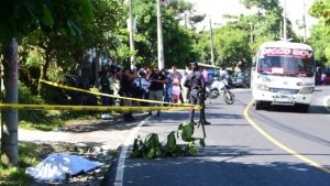 "A dejar a los niños a la escuela iba": Mujer fue atropellada junto a sus nietos en Cuscatancingo