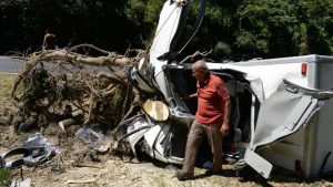 "Cada vez que salimos, le pido a Dios": Conductor sobrevive a accidente en carretera de Oro