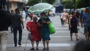 Lluvia y calor, así el clima para este día