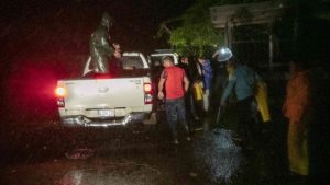 El huracán Julia causa importantes daños al impactar en Nicaragua