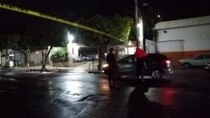 Sujetos llegaron a taller en Santa Ana para asesinar a otra persona, pero mataron al dueño
