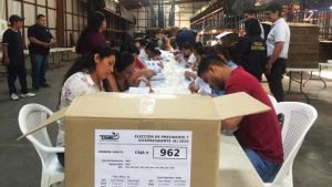 Mecanismo de voto en el exterior aprobado por Asamblea abre puerta al fraude, señala oposición