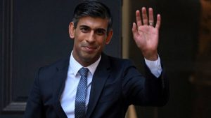 Rishi Sunak, multimillonario y primer no blanco en el poder en el Reino Unido