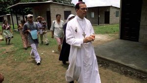 cardenal y obispo emérito, Monseñor Gregorio Rosa Chávez
