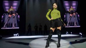 ¿Marcando territorio? Rauw Alejandro aparece en concierto de Rosalía y le “hace tremendo show”