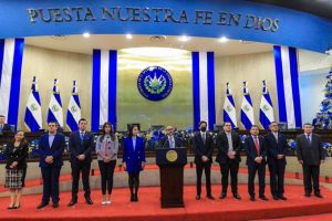 Asamblea juramenta a 11 diputados que formarán la comisión Ad Hoc para estudiar las reformas a pensiones