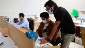Periodistas de El Faro demandan en Estados Unidos al fabricante del software Pegasus