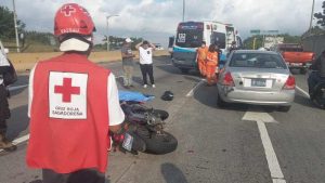 Racha de accidentes cobró la vida de una persona y dejó varios lesionados
