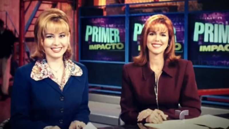 Arrarás junto a Myrka Dellanos en "Primer Impacto", en los años 90. Imagen de carácter ilustrativo y no comercial / https://www.youtube.com/watch?v=KQpLxGH8smM