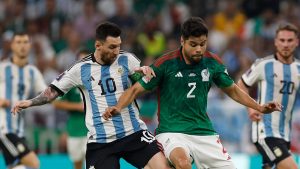 Argentina venció 2-0 a México y respira en Qatar 2022