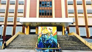 Empleados de la UES no han recibido salario de diciembre ni aguinaldo por falta de fondos