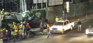 Video: accidente de tránsito deja dos jóvenes lesionados