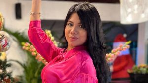 "¡Yajaira mi amor!", Abigaíl Mancía lanza piropos a la bailarina del centro desde un  pick up