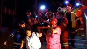 Video: Un técnico muere y otro más resulta quemado por explosión durante show de pirotecnia