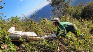 Recuperan cadáver de desaparecido desde Navidad en barranco de Santa Ana