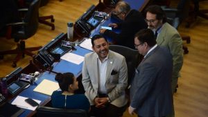 Asamblea aprueba el presupuesto 2023, que se financiará con más deuda