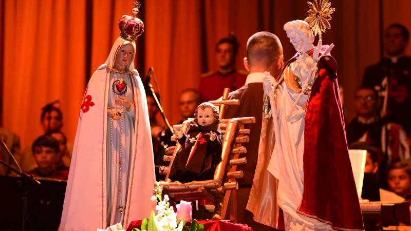 El misterio de la Natividad brilló en el concierto de villancicos. Foto: EDH / Menly Cortez