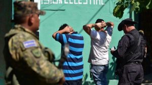 Denuncian presunta captura arbitraria de un estudiante de la UES en Soyapango