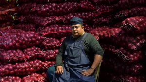 La dura realidad del sistema: solo 1 de cada 4 salvadoreños tiene derecho a una pensión