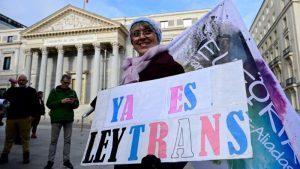 Ley trans en España