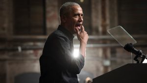 Barack Obama revela cuáles fueron sus filmes y libros favoritos de 2022