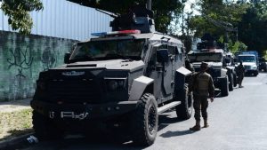 "¡Tanques en Soyapango!": Población sorprendida por presencia de vehículos militares blindados