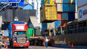 Eliminar subsidio al diésel elevaría precio de fletes, advierten transportistas