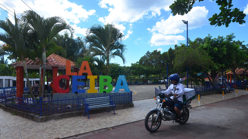 Visita-a-Concepcion-La-Ceiba-La-Paz-reordenamiento-territorial_05
