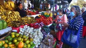 Canasta básica aumenta entre $7 y $12 en 9 meses