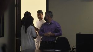 Juzgado deja en libertad bajo medidas a dos empleados y sindicalistas de alcaldía de Soyapango