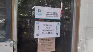 Empleados de la alcaldía de Soyapango denuncian que siguen sin recibir salarios y aguinaldos