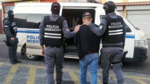 Autoridades de Costa Rica capturan a presunto cabecilla de pandillas salvadoreño