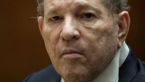 Weinstein apela condena por violación de 2020 en alto tribunal de Nueva York