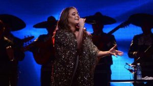 Shaila Dúrcal revive el legado musical de su madre en El Salvador